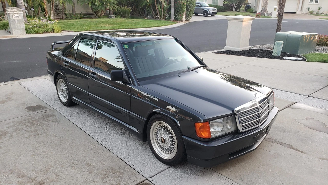 1989 Mercedes-Benz 190E - Image 21 of 31