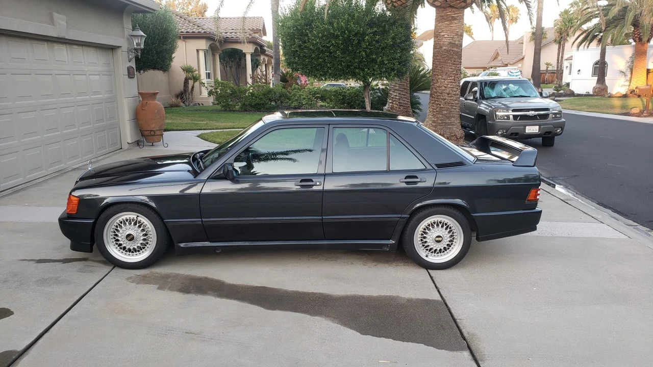 1989 Mercedes-Benz 190E - Image 8 of 31