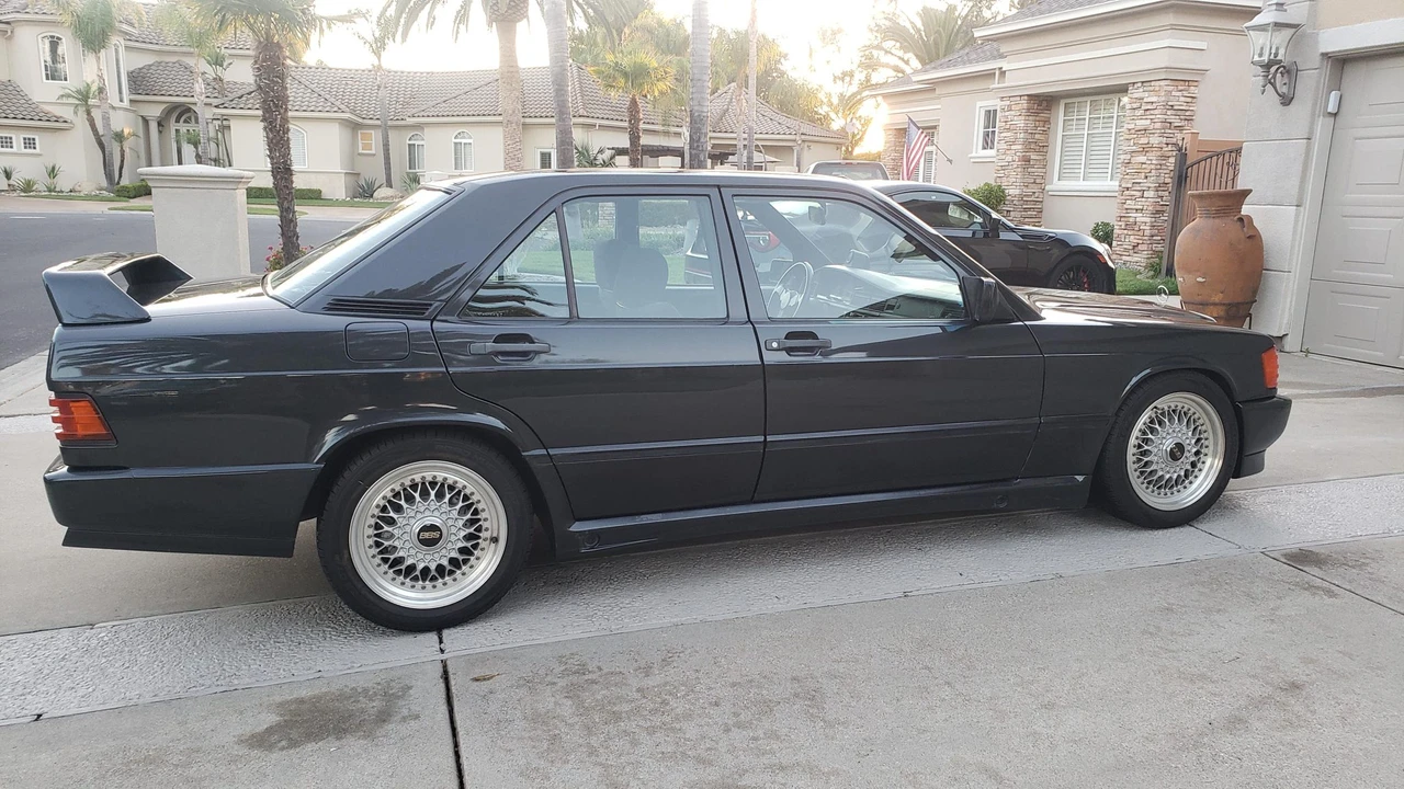 1989 Mercedes-Benz 190E - Image 17 of 31