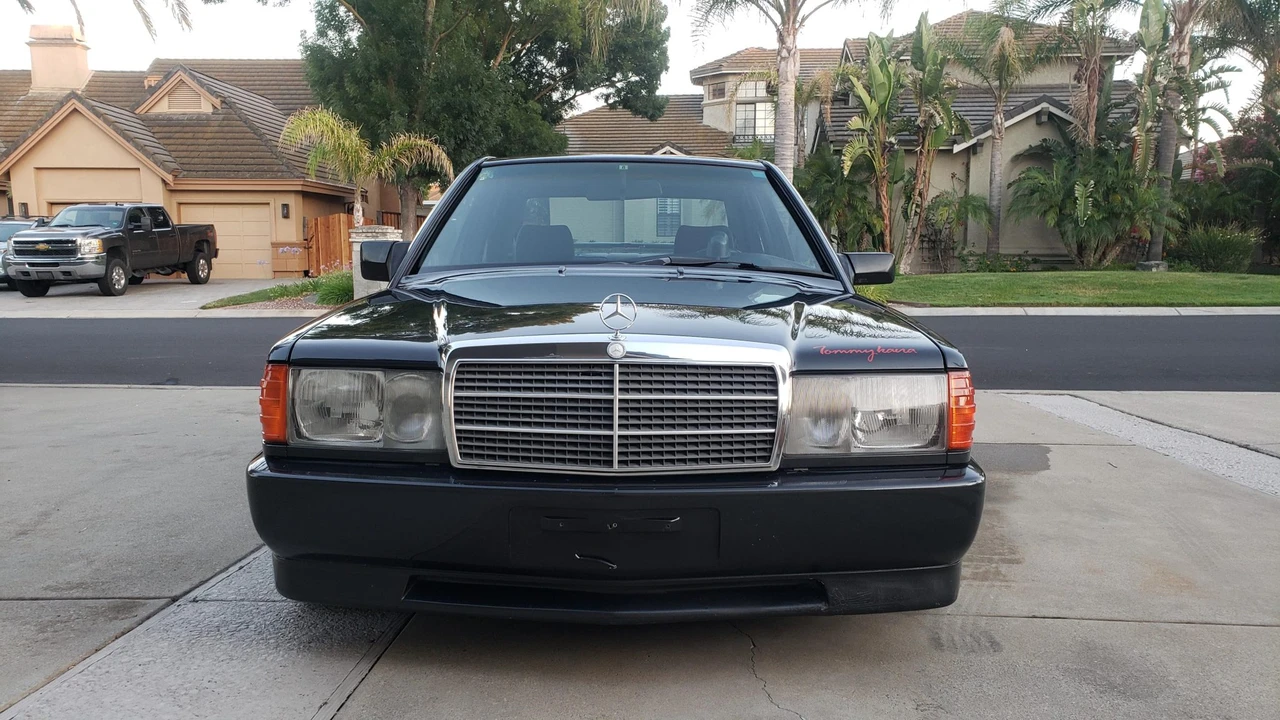 1989 Mercedes-Benz 190E - Image 26 of 31