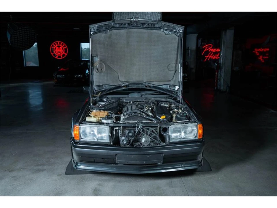 1989 Mercedes-Benz 190E - Image 22 of 31