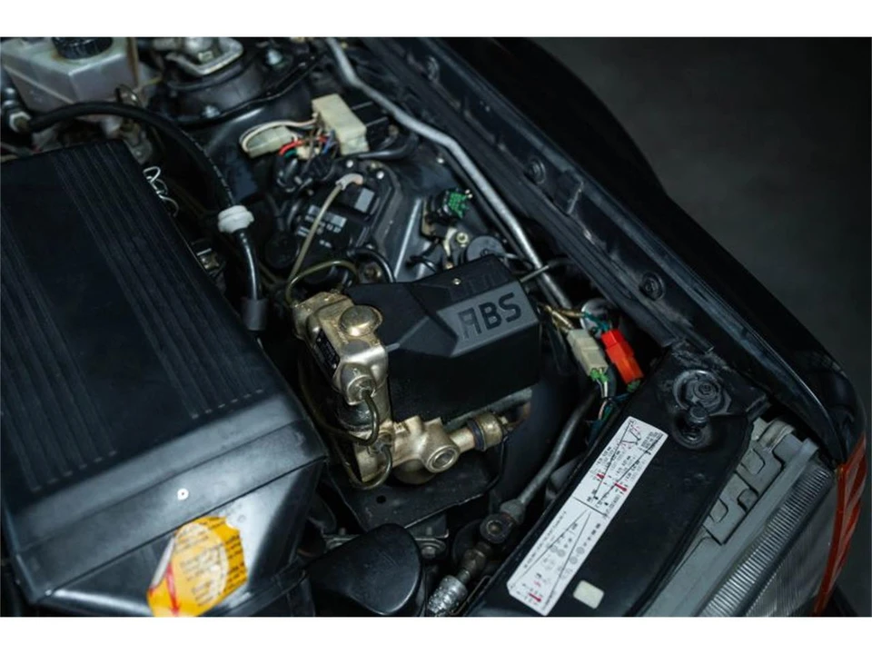 1989 Mercedes-Benz 190E - Image 26 of 31
