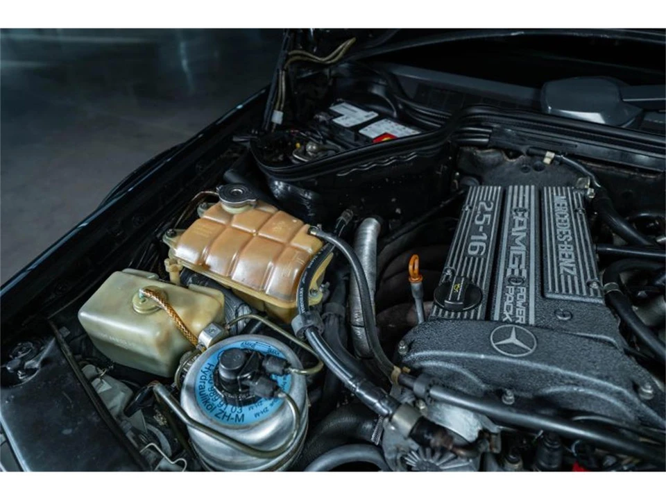 1989 Mercedes-Benz 190E - Image 28 of 31