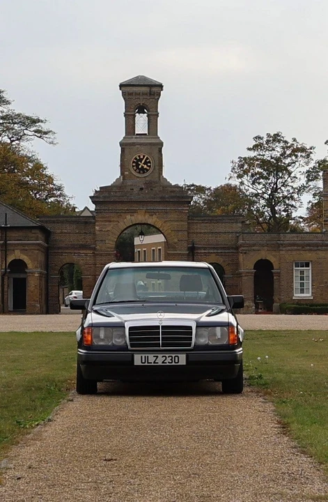1989 Mercedes-Benz W124 E-Class - Image 19 of 30