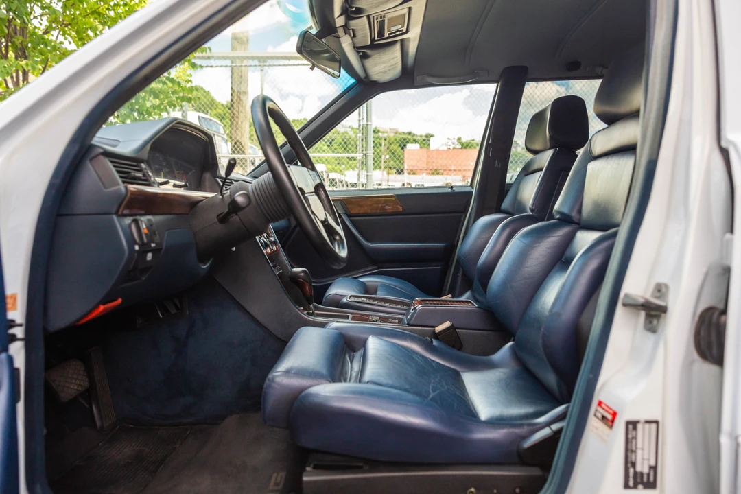 1989 Mercedes-Benz W124 E-Class - Image 31 of 31
