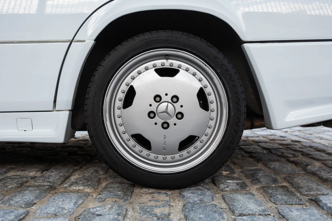 1989 Mercedes-Benz W124 E-Class - Image 27 of 31
