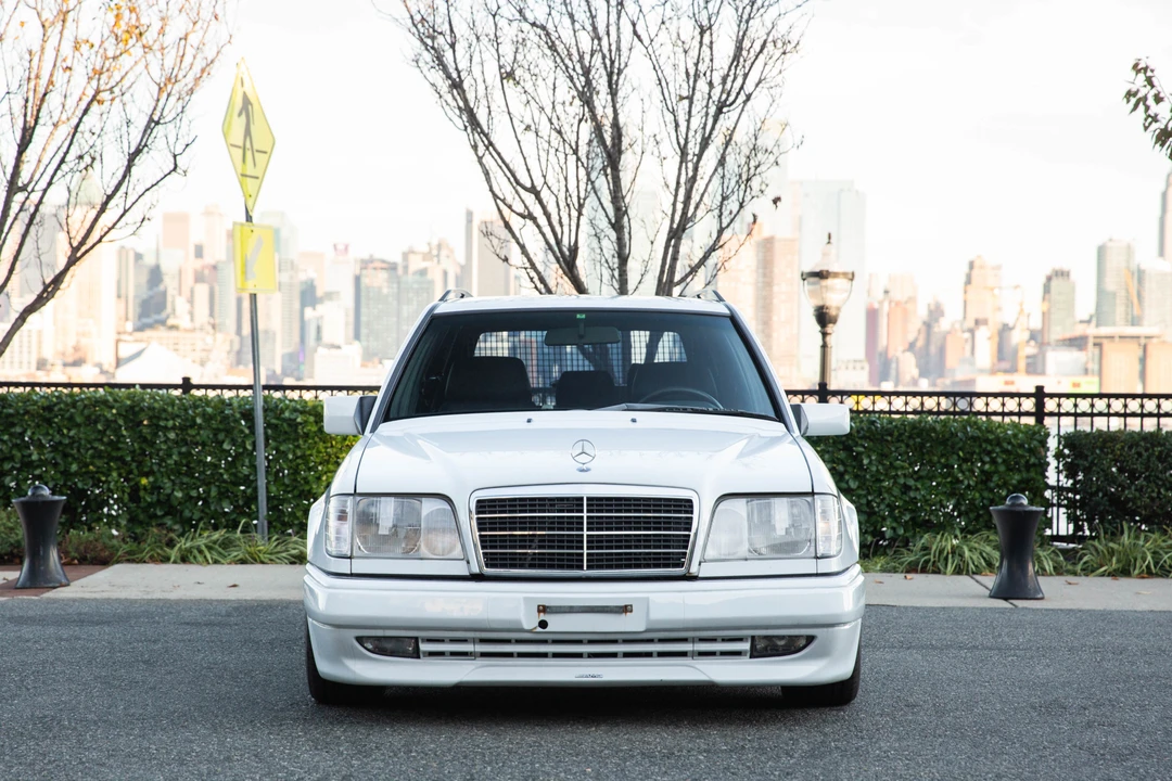 1989 Mercedes-Benz W124 E-Class - Image 9 of 31