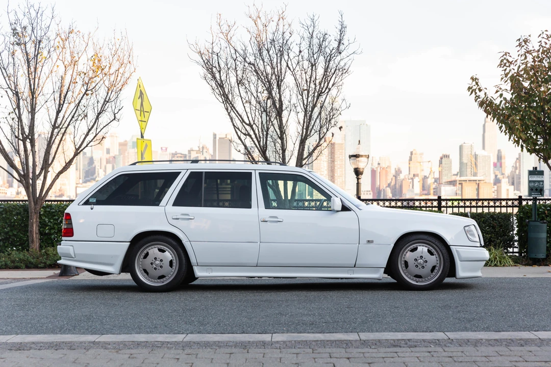 1989 Mercedes-Benz W124 E-Class - Image 7 of 31