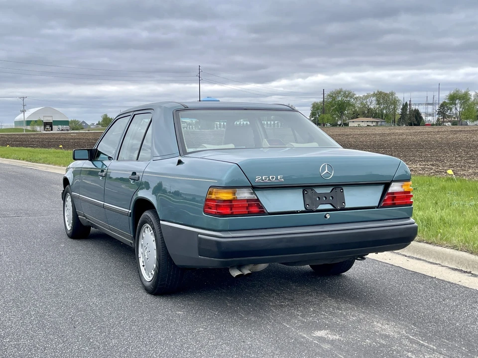 1989 Mercedes-Benz W124 E-Class - Image 21 of 31