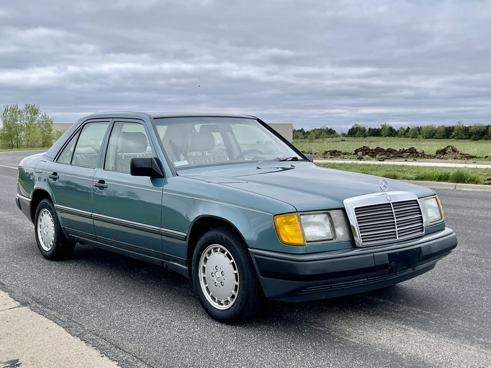 1989 Mercedes-Benz W124 E-Class - Image 7 of 31