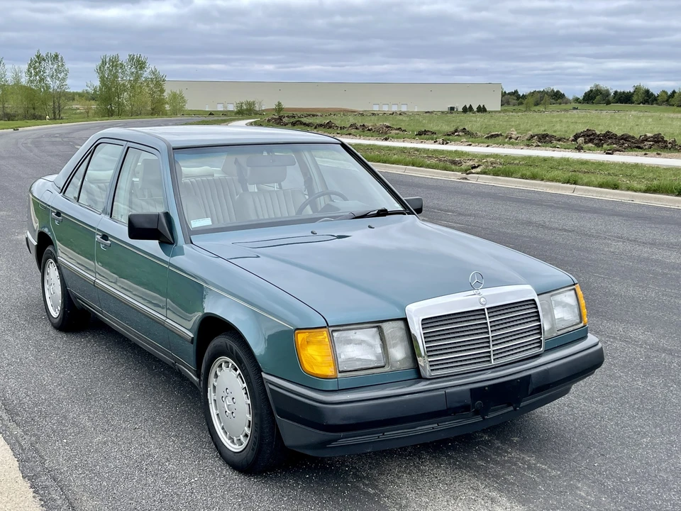 1989 Mercedes-Benz W124 E-Class - Image 6 of 31