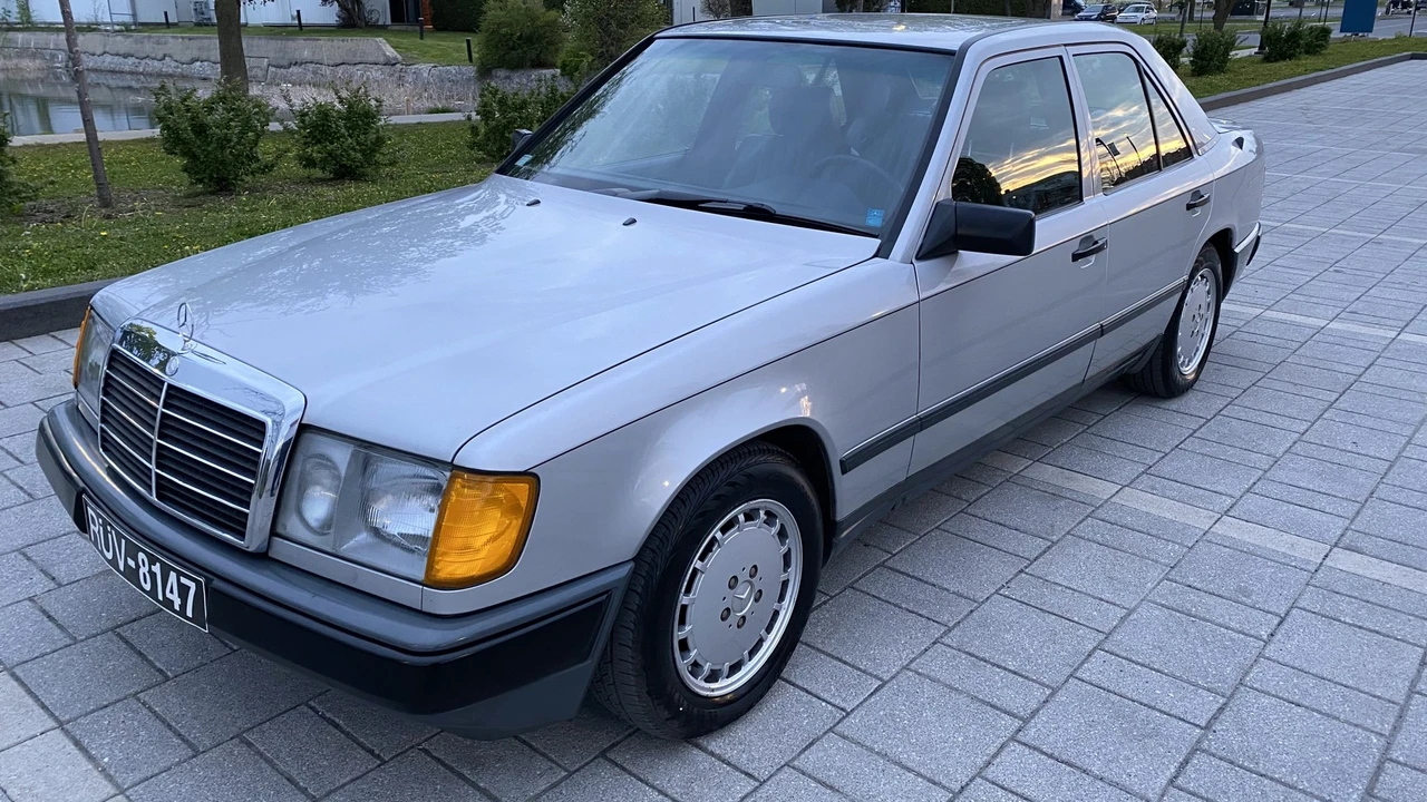 1989 Mercedes-Benz W124 E-Class - Image 31 of 31