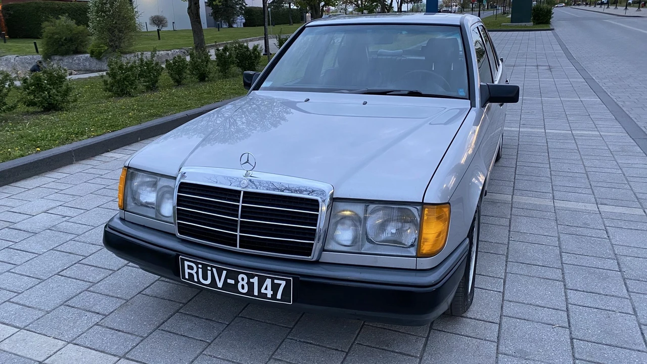 1989 Mercedes-Benz W124 E-Class - Image 30 of 31