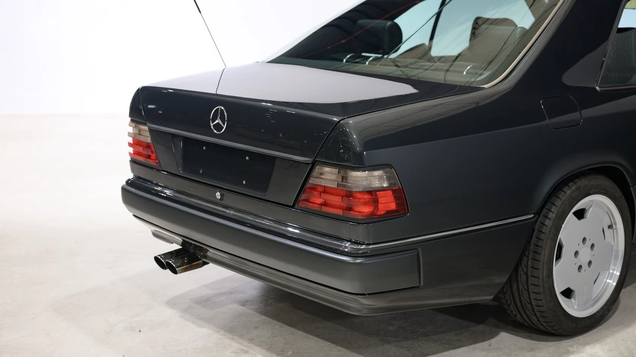 1989 Mercedes-Benz W124 E-Class - Image 22 of 31