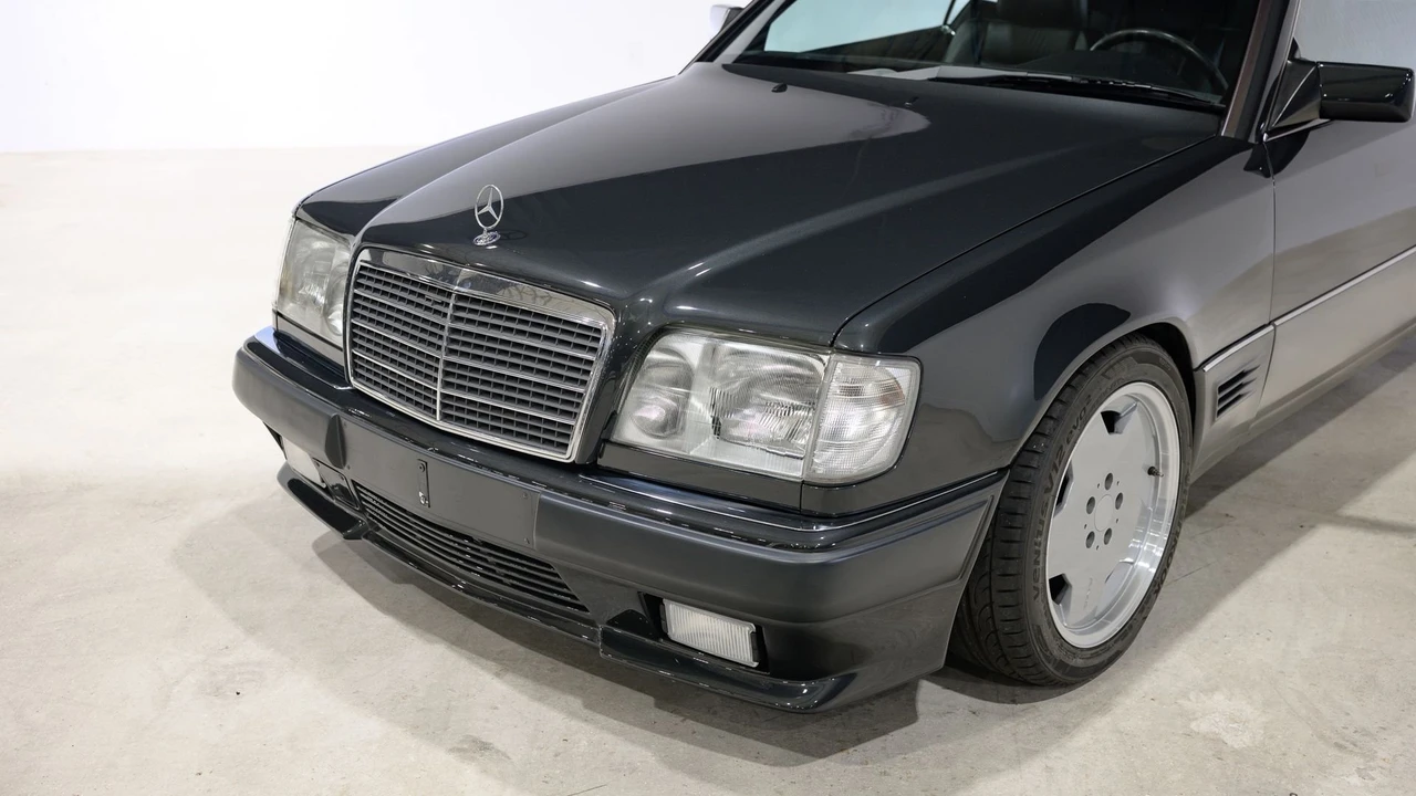 1989 Mercedes-Benz W124 E-Class - Image 13 of 31
