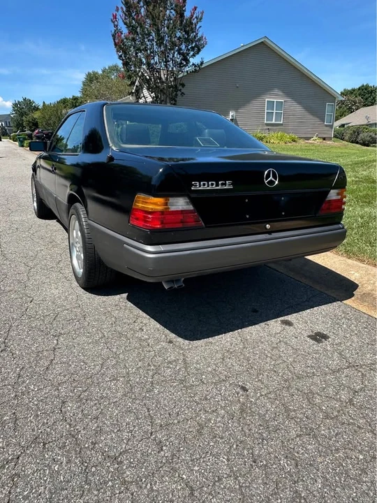 1989 Mercedes-Benz W124 E-Class - Image 7 of 12