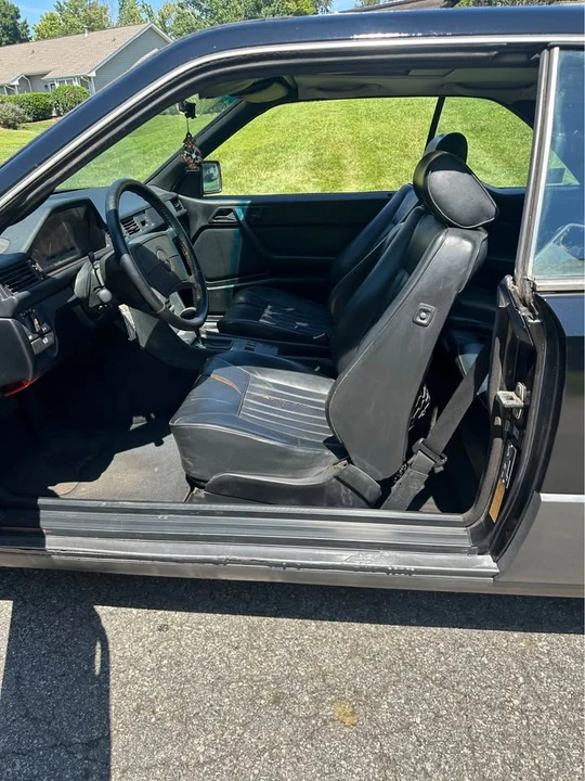 1989 Mercedes-Benz W124 E-Class - Image 9 of 12