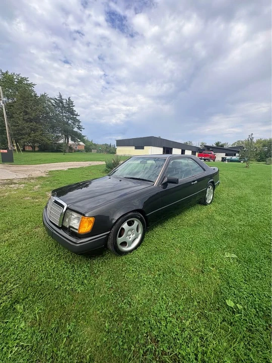 1989 Mercedes-Benz W124 E-Class - Image 2 of 20