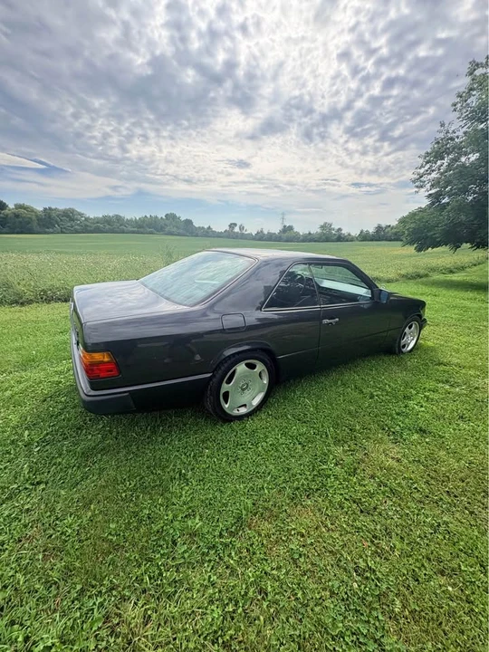 1989 Mercedes-Benz W124 E-Class - Image 3 of 20