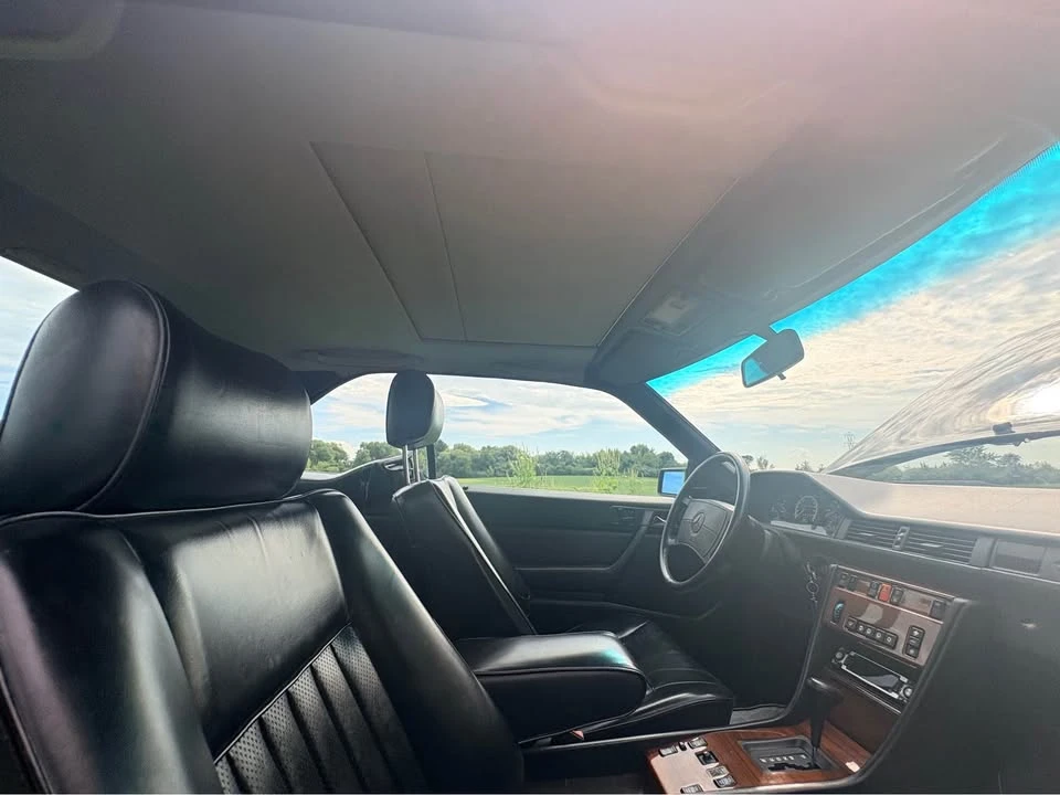 1989 Mercedes-Benz W124 E-Class - Image 14 of 20