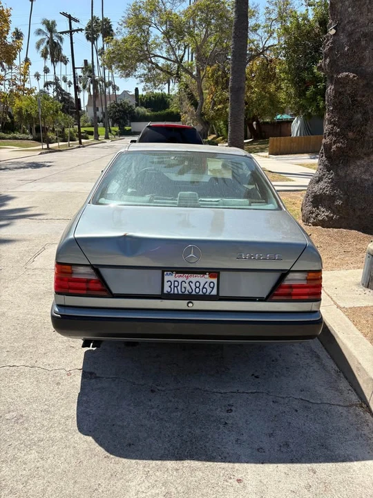 1989 Mercedes-Benz W124 E-Class - Image 3 of 7