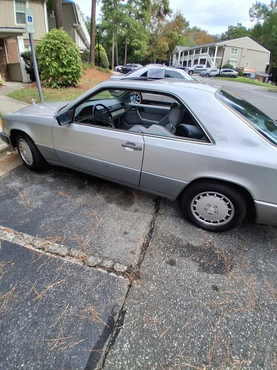 1989 Mercedes-Benz W124 E-Class - Image 4 of 5