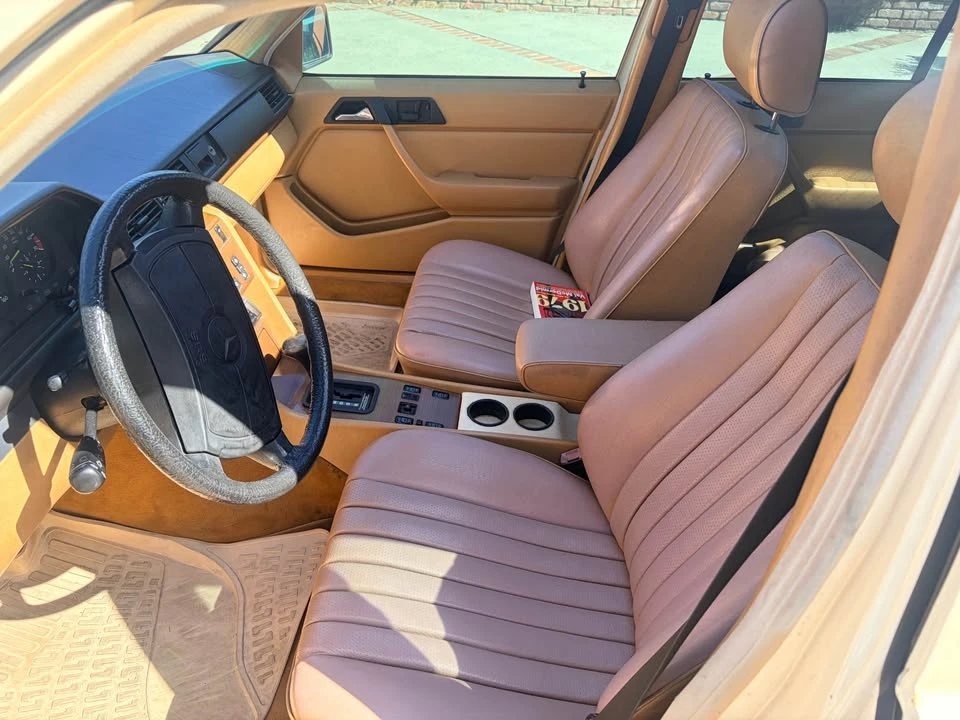 1989 Mercedes-Benz W124 E-Class - Image 5 of 13