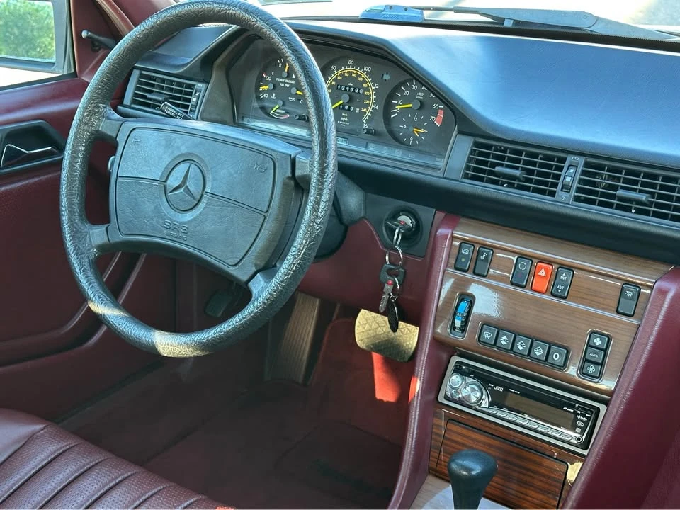 1989 Mercedes-Benz W124 E-Class - Image 15 of 20
