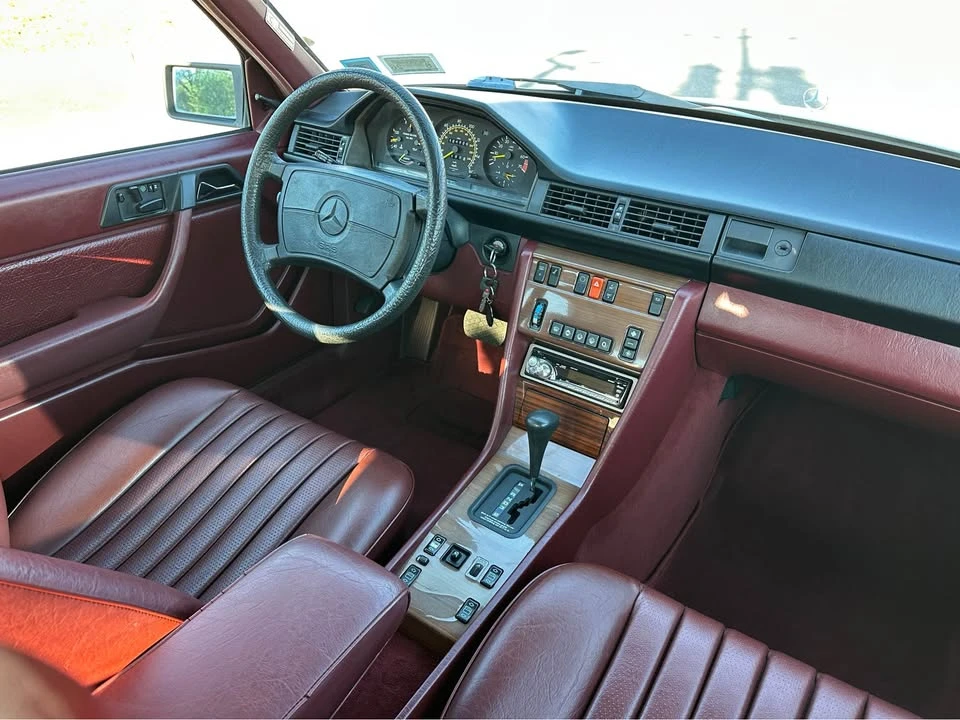 1989 Mercedes-Benz W124 E-Class - Image 14 of 20