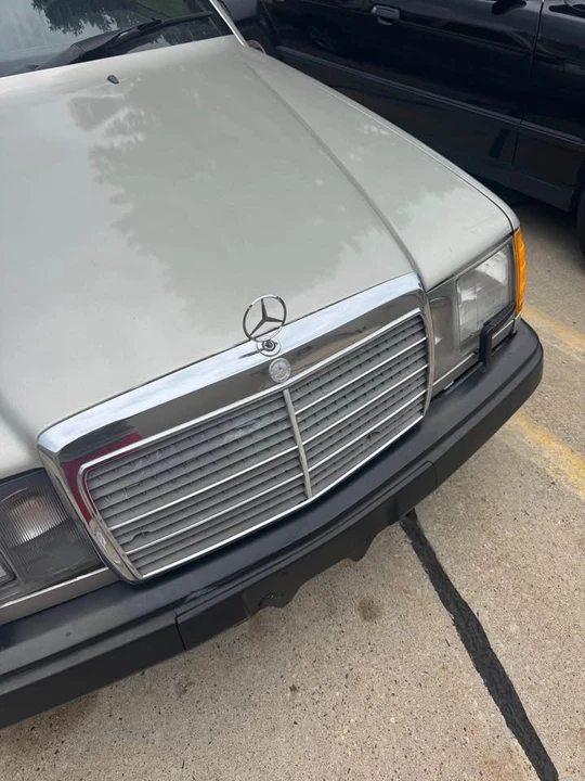 1989 Mercedes-Benz W124 E-Class - Image 3 of 9