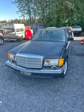 1989 Mercedes-Benz 300E 3.0 Sedan 4D