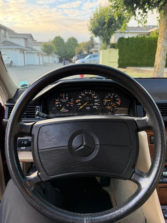 1989 Mercedes-Benz W124 E-Class - Image 6 of 19