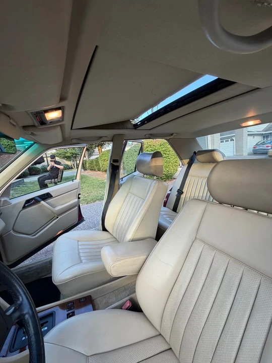 1989 Mercedes-Benz W124 E-Class - Image 8 of 19