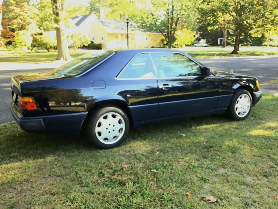 1989 Mercedes-Benz W124 E-Class - Image 6 of 21