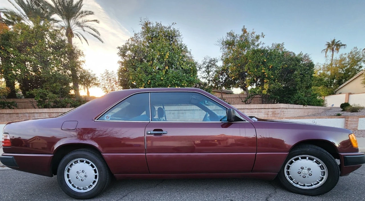 1989 Mercedes-Benz W124 E-Class - Image 7 of 21