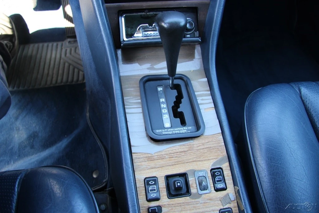 1989 Mercedes-Benz W124 E-Class - Image 19 of 21
