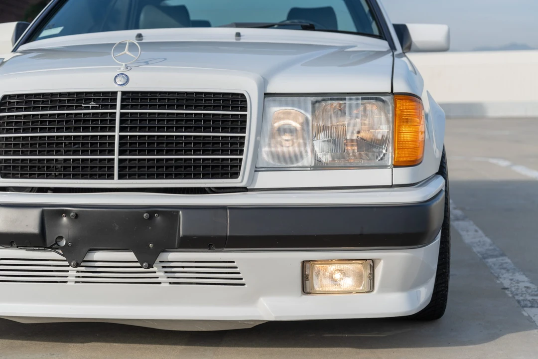 1989 Mercedes-Benz W124 E-Class - Image 11 of 31