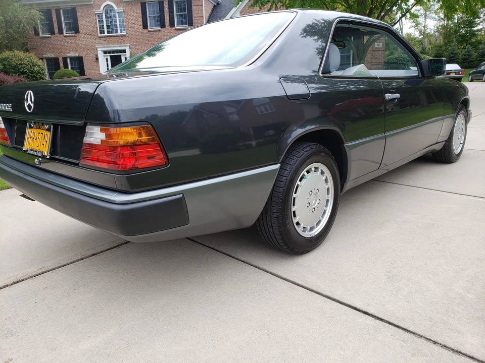 1989 Mercedes-Benz W124 E-Class - Image 6 of 31