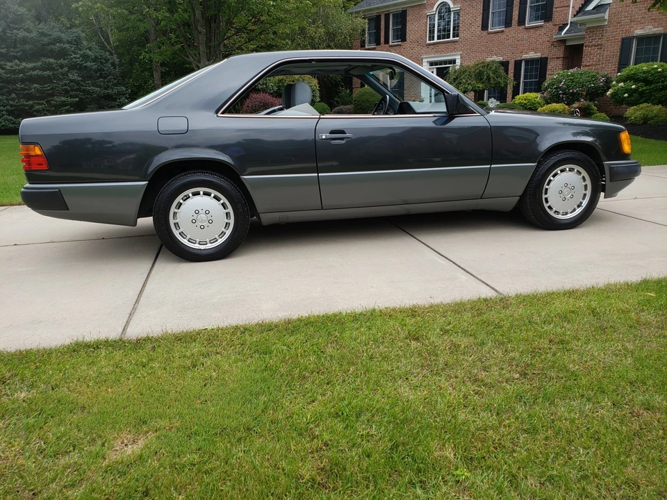 1989 Mercedes-Benz W124 E-Class - Image 7 of 31