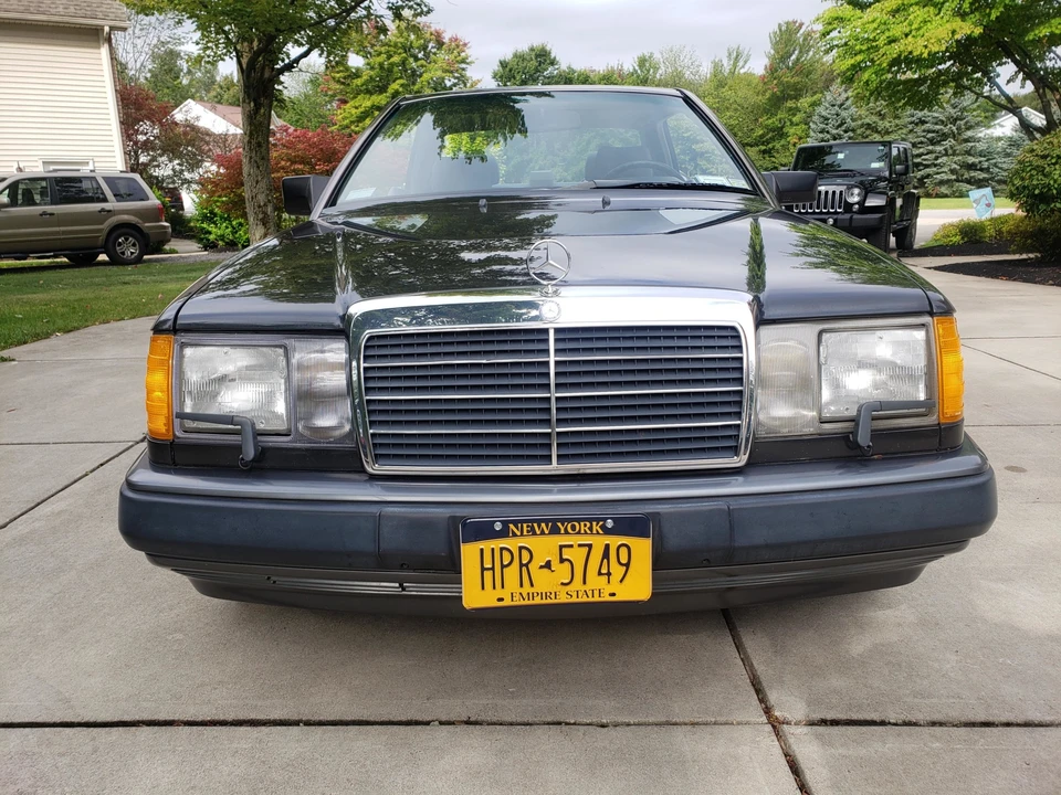 1989 Mercedes-Benz W124 E-Class - Image 15 of 31