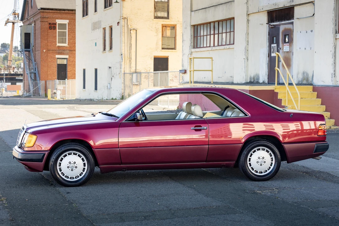 1989 Mercedes-Benz W124 E-Class - Image 15 of 31