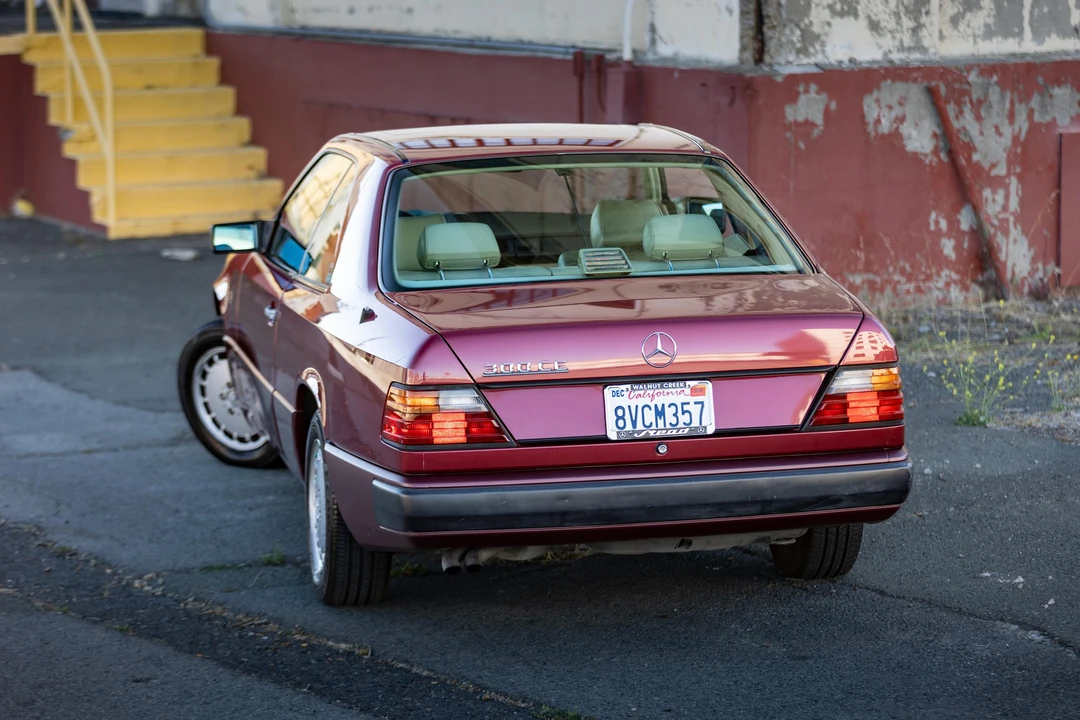 1989 Mercedes-Benz W124 E-Class - Image 21 of 31