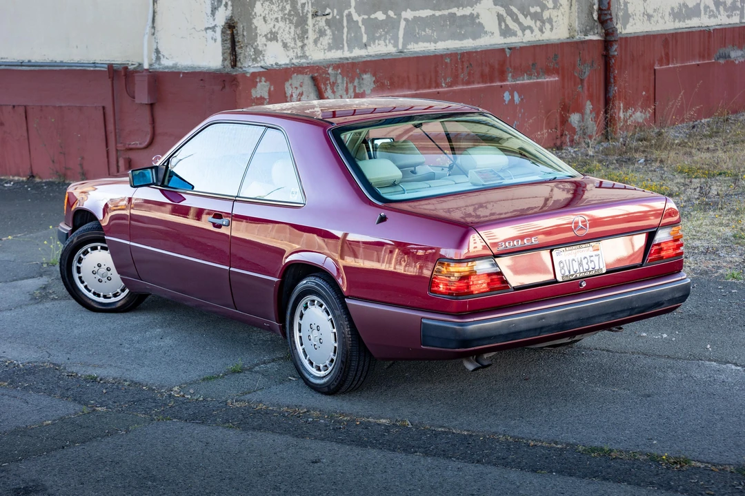 1989 Mercedes-Benz W124 E-Class - Image 18 of 31