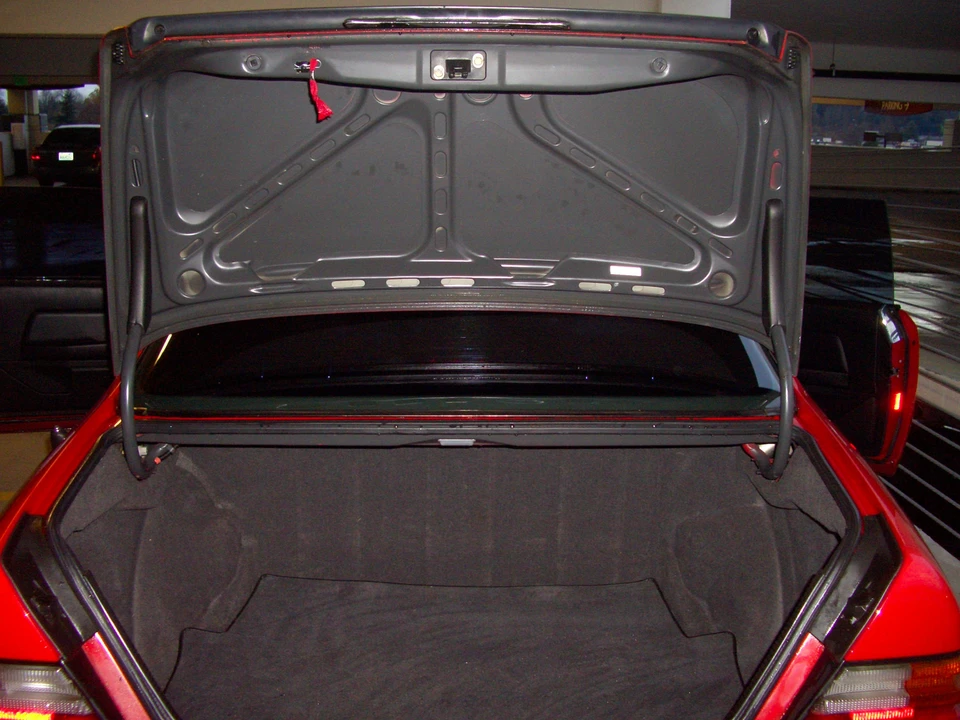 1989 Mercedes-Benz W124 E-Class - Image 29 of 31