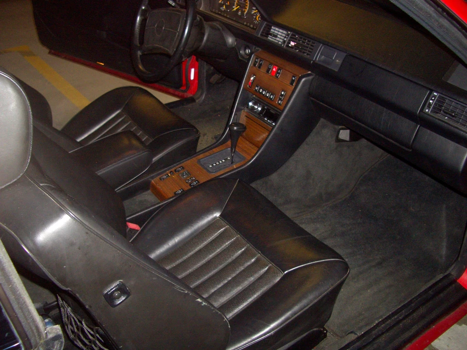 1989 Mercedes-Benz W124 E-Class - Image 13 of 31