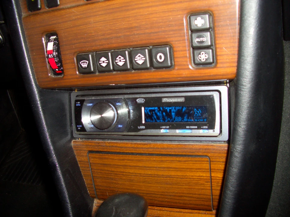 1989 Mercedes-Benz W124 E-Class - Image 24 of 31