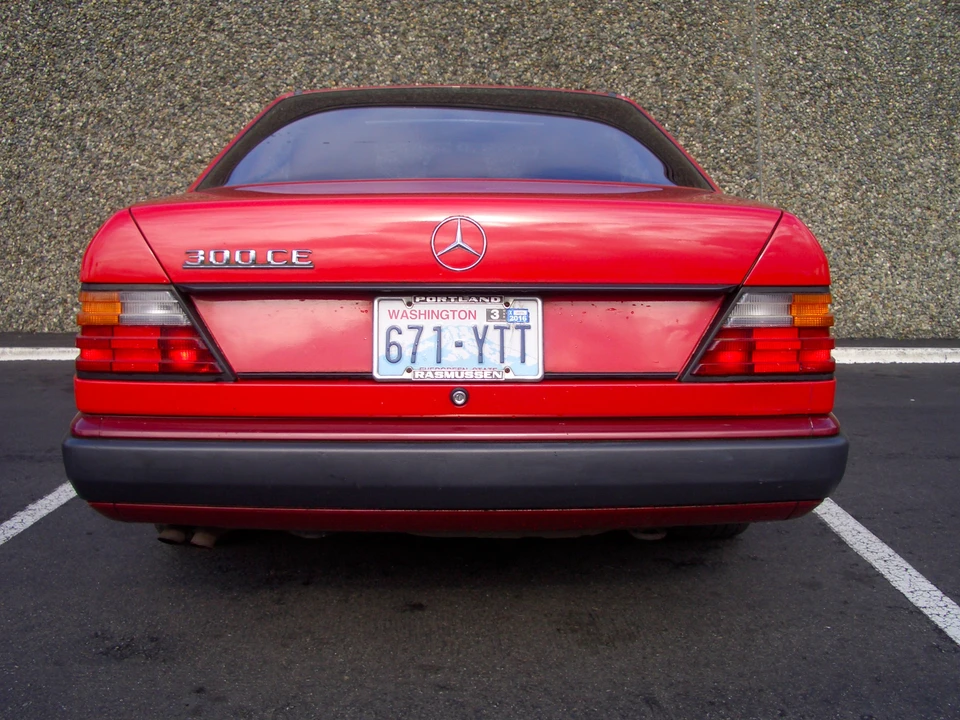 1989 Mercedes-Benz W124 E-Class - Image 5 of 31
