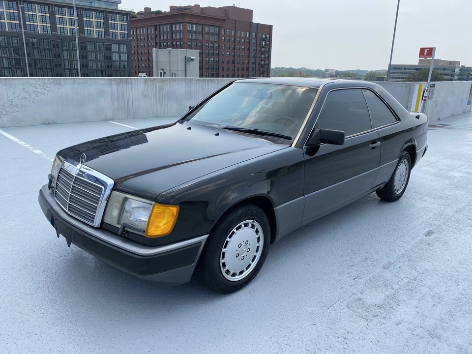 1989 Mercedes-Benz W124 E-Class - Image 25 of 31