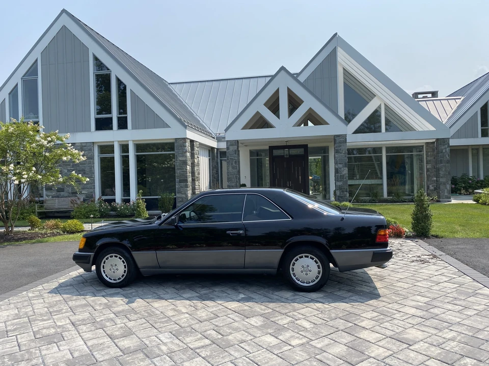 1989 Mercedes-Benz W124 E-Class - Image 16 of 31
