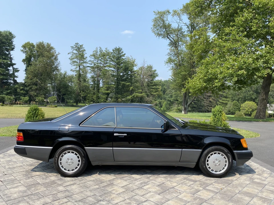 1989 Mercedes-Benz W124 E-Class - Image 8 of 31